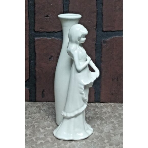 Vintage MCM Bud Vase w/Lady/woman Ceramic 7 3/4" white w/hint of blue Gorgeous - Picture 4 of 9